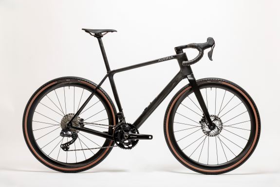 Gravel Avona Callis black
