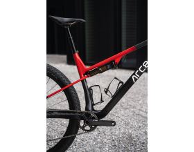 Horské kolo ARC8 Evolve FS  Black/Red, Blackberry (2)